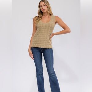 0213. WOMEN'S SLEEVELESS CROCHET TANK TOP